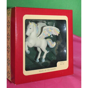 Carlton Summit Magic Of The Season Holiday Christmas Ornament 126097